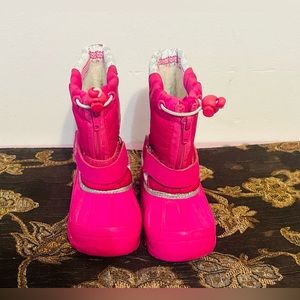 koala kids size 6 girl's snow boots good condition